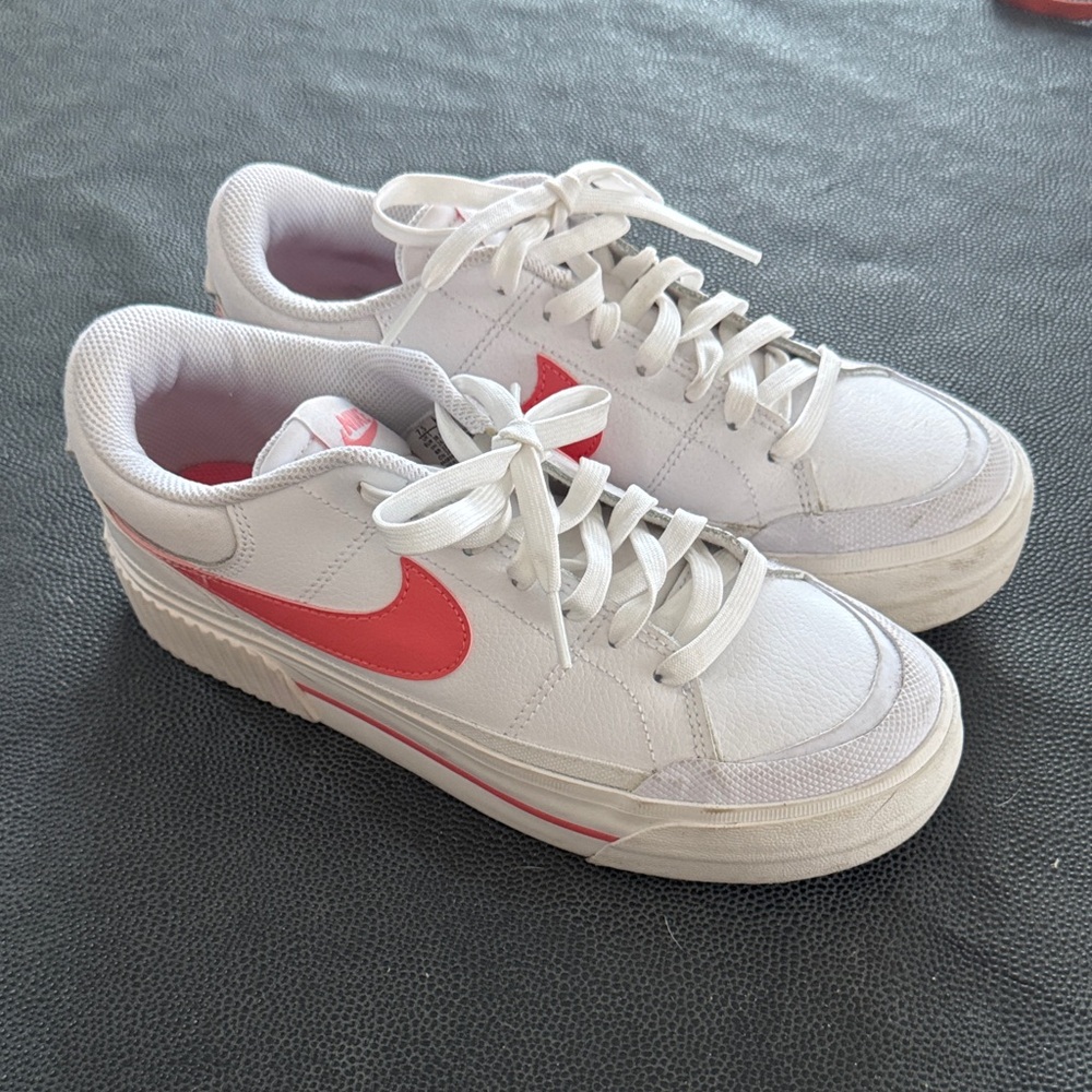 Nike White and Red Casual Sneakers